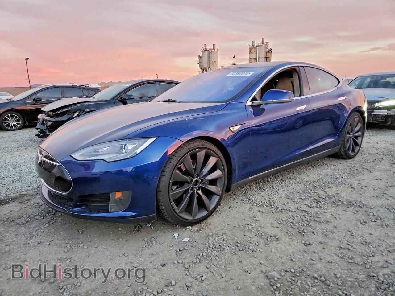 Photo 5YJSA1H4XFF098452 - TESLA MODEL S 2015