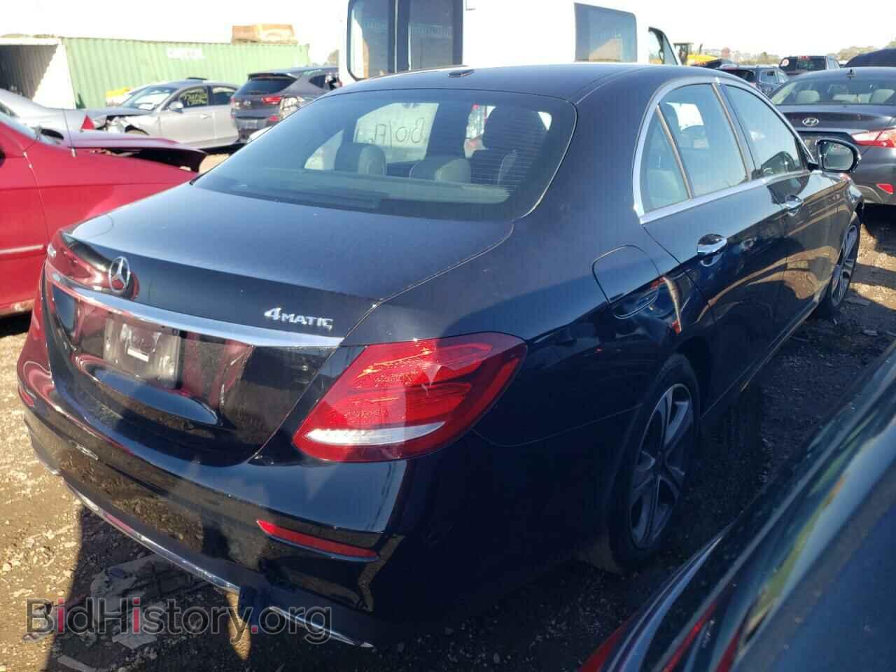 2019 MERCEDES-BENZ E-CLASS - VIN: WDDZF4KBXKA676048 - Фото 3