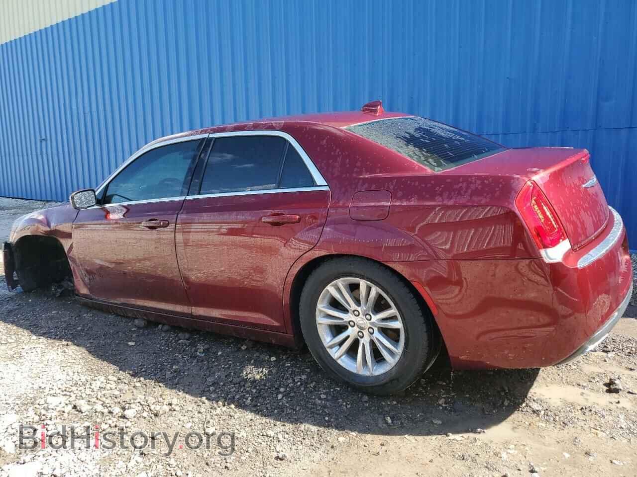 2018 CHRYSLER 300 - VIN: 2C3CCAAG7JH140361 - Фото 2