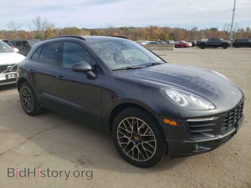 2017 Porsche MACAN (VIN WP1AB2A58HLB16012) — photo 4 of 12