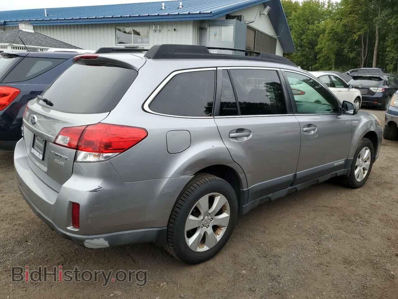2011 SUBARU OUTBACK - VIN: 4S4BRBCC7B3346947 - Фото 3