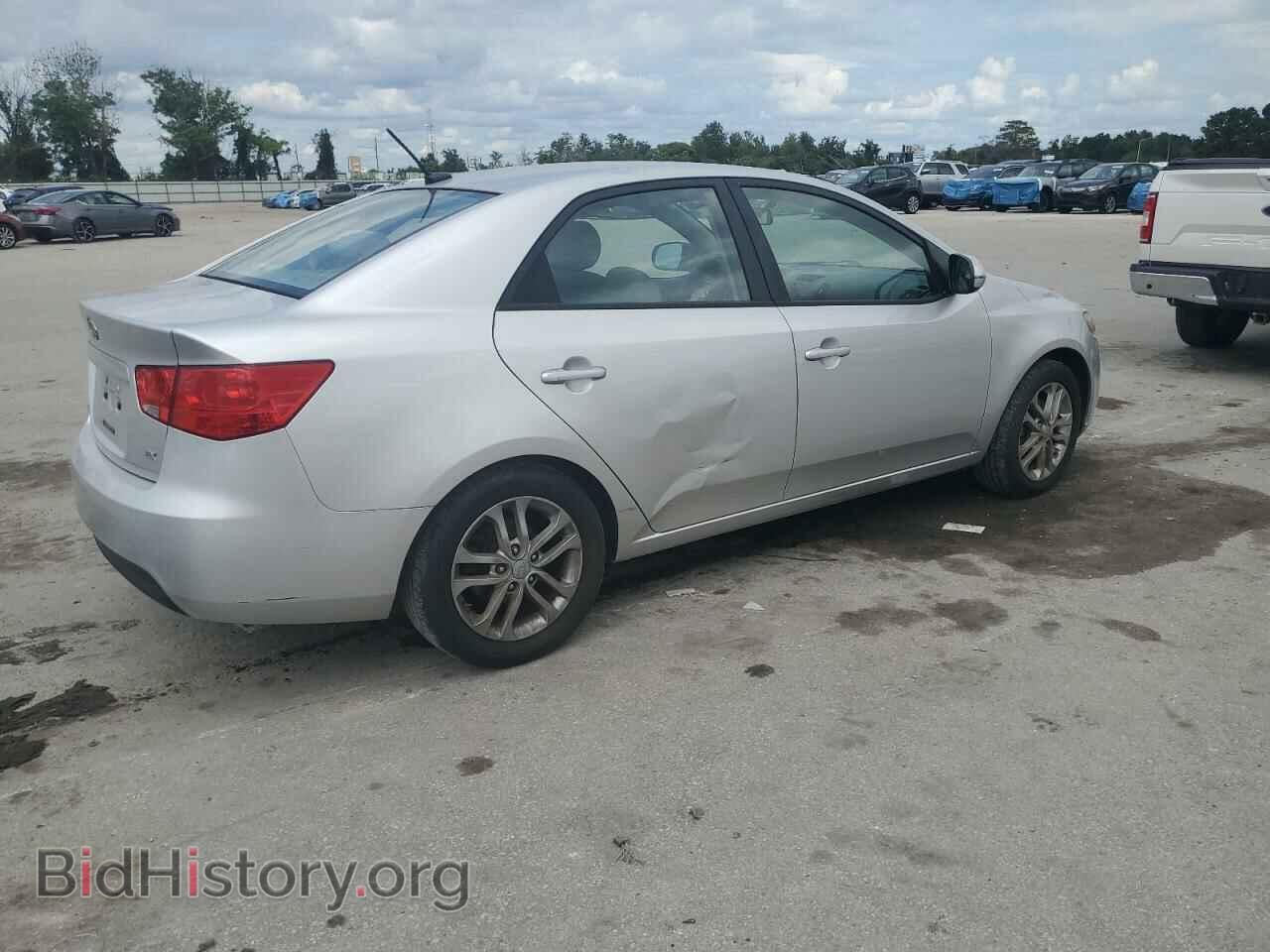 2011 KIA FORTE - VIN: KNAFU4A27B5404602 - Фото 3