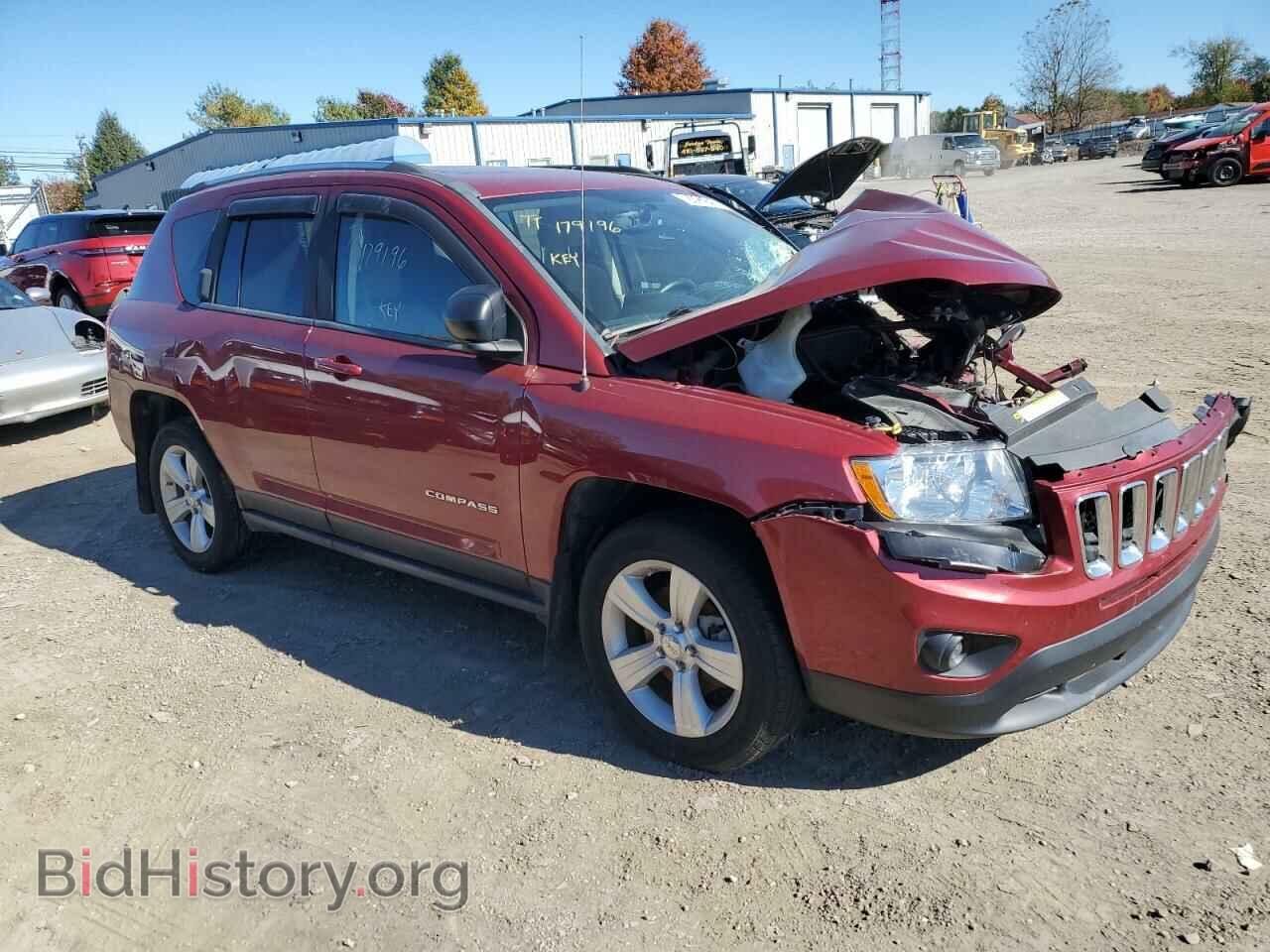2012 JEEP COMPASS - VIN: 1C4NJDEB5CD524777 - Photo 4