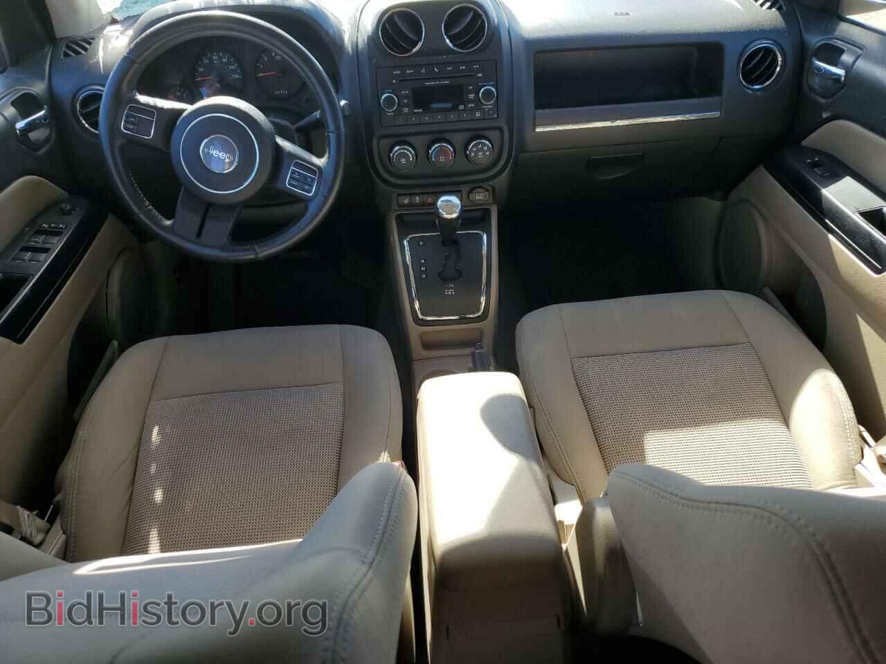 2012 JEEP COMPASS - VIN: 1C4NJDEB5CD524777 - Photo 8