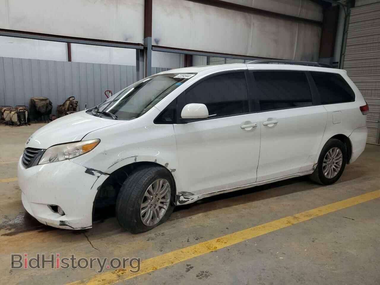 Photo 5TDYK3DC8DS290221 - TOYOTA All Models 2013