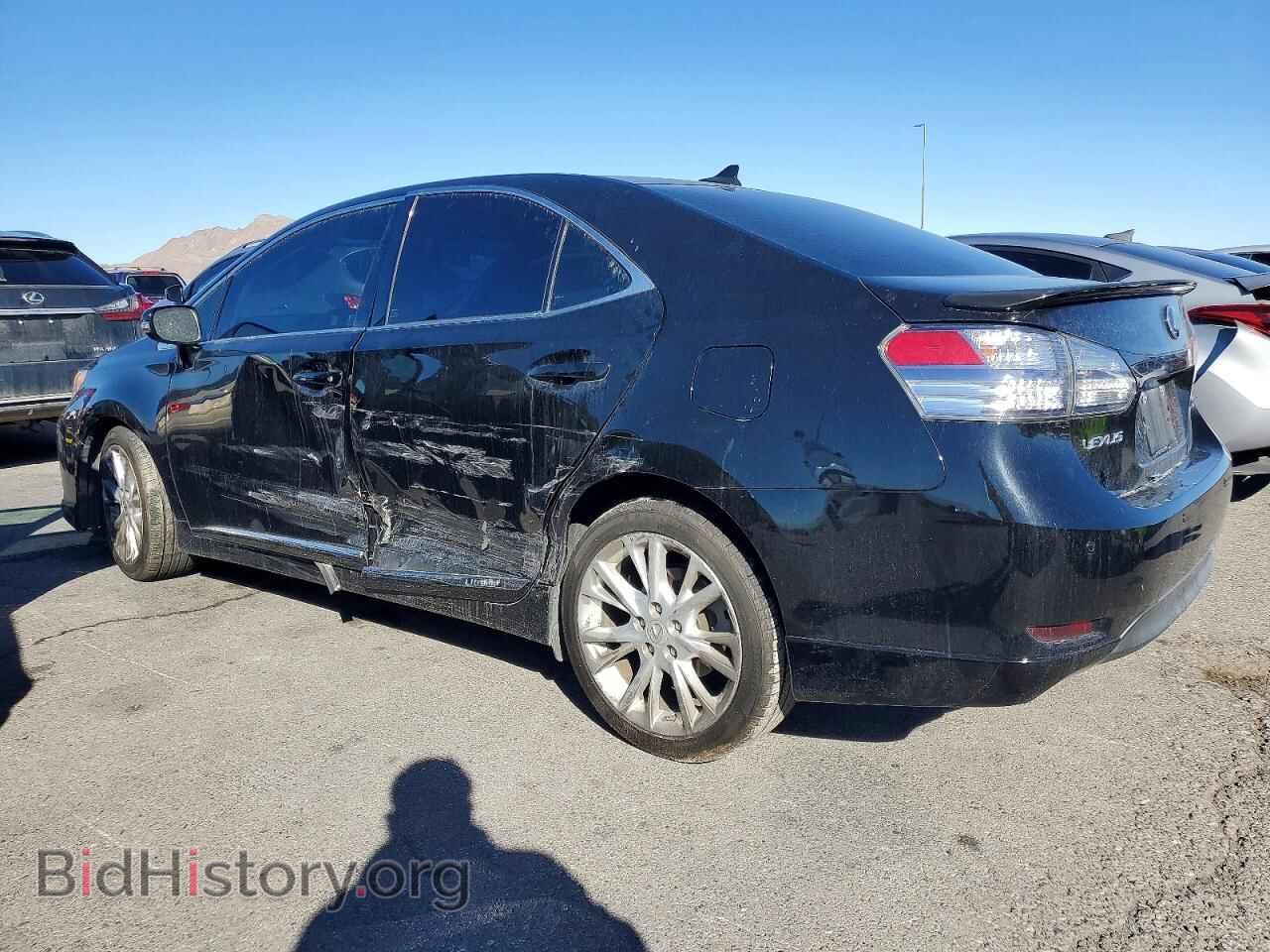 2010 LEXUS HS - VIN: JTHBB1BA0A2004715 - Photo 2