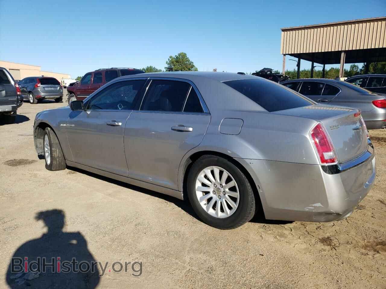 2014 CHRYSLER 300 - VIN: 2C3CCAAG4EH236762 - Фото 2