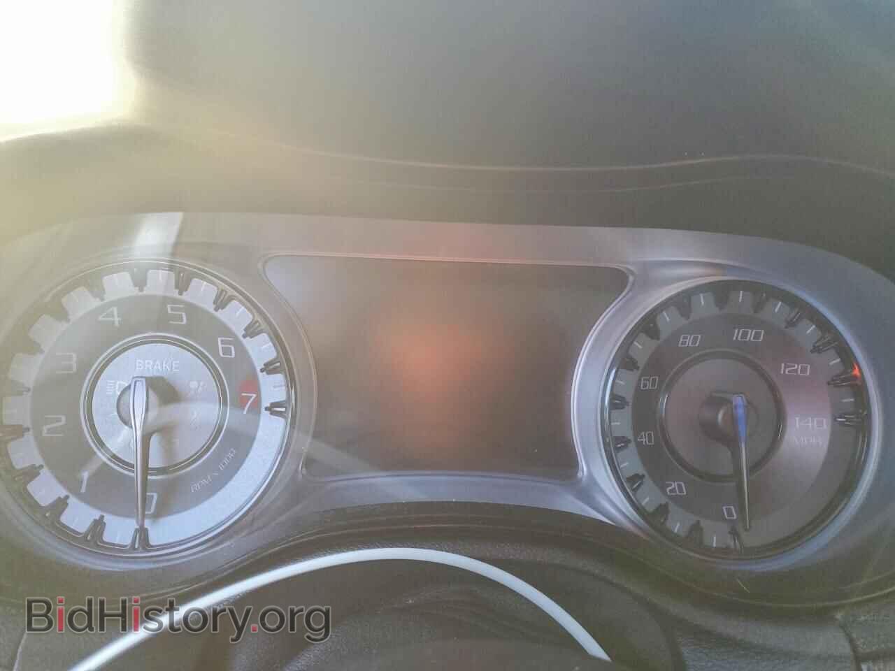 2015 CHRYSLER 300 - VIN: 2C3CCAGG6FH793195 - Фото 9
