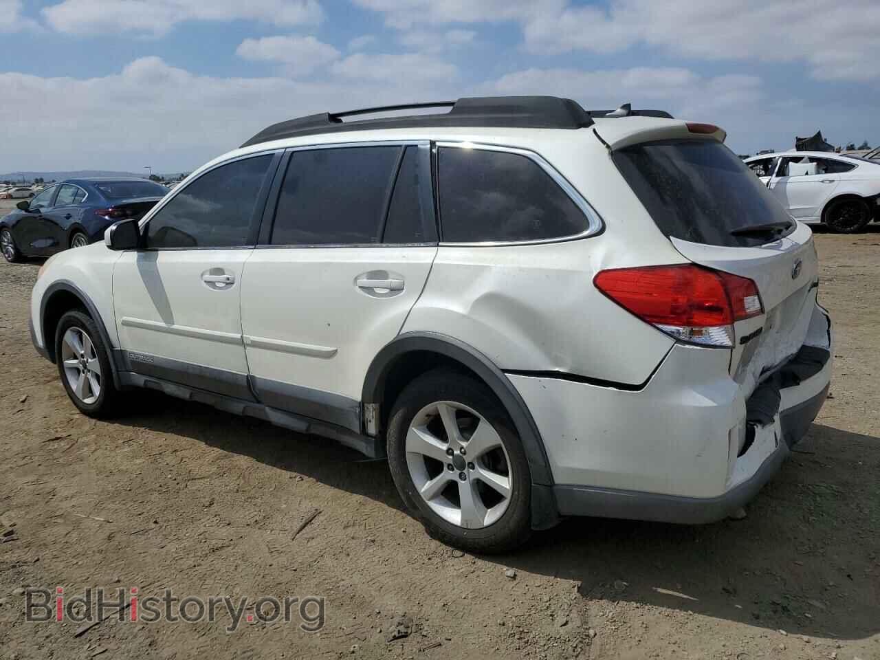 2014 SUBARU OUTBACK - VIN: 4S4BRCCC5E3267223 - Фото 2