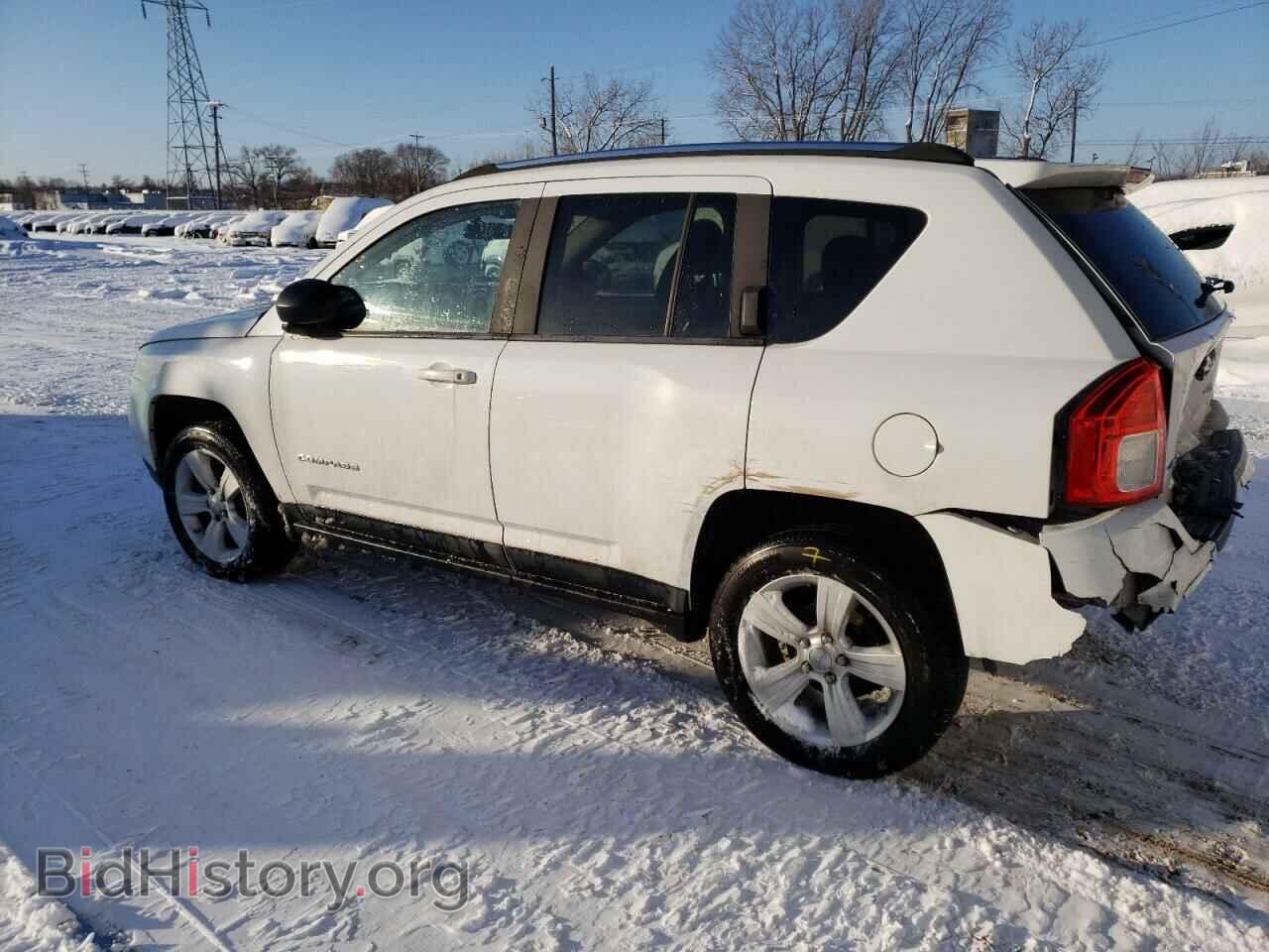 2011 JEEP COMPASS - VIN: 1J4NF1FB7BD159154 - Photo 2