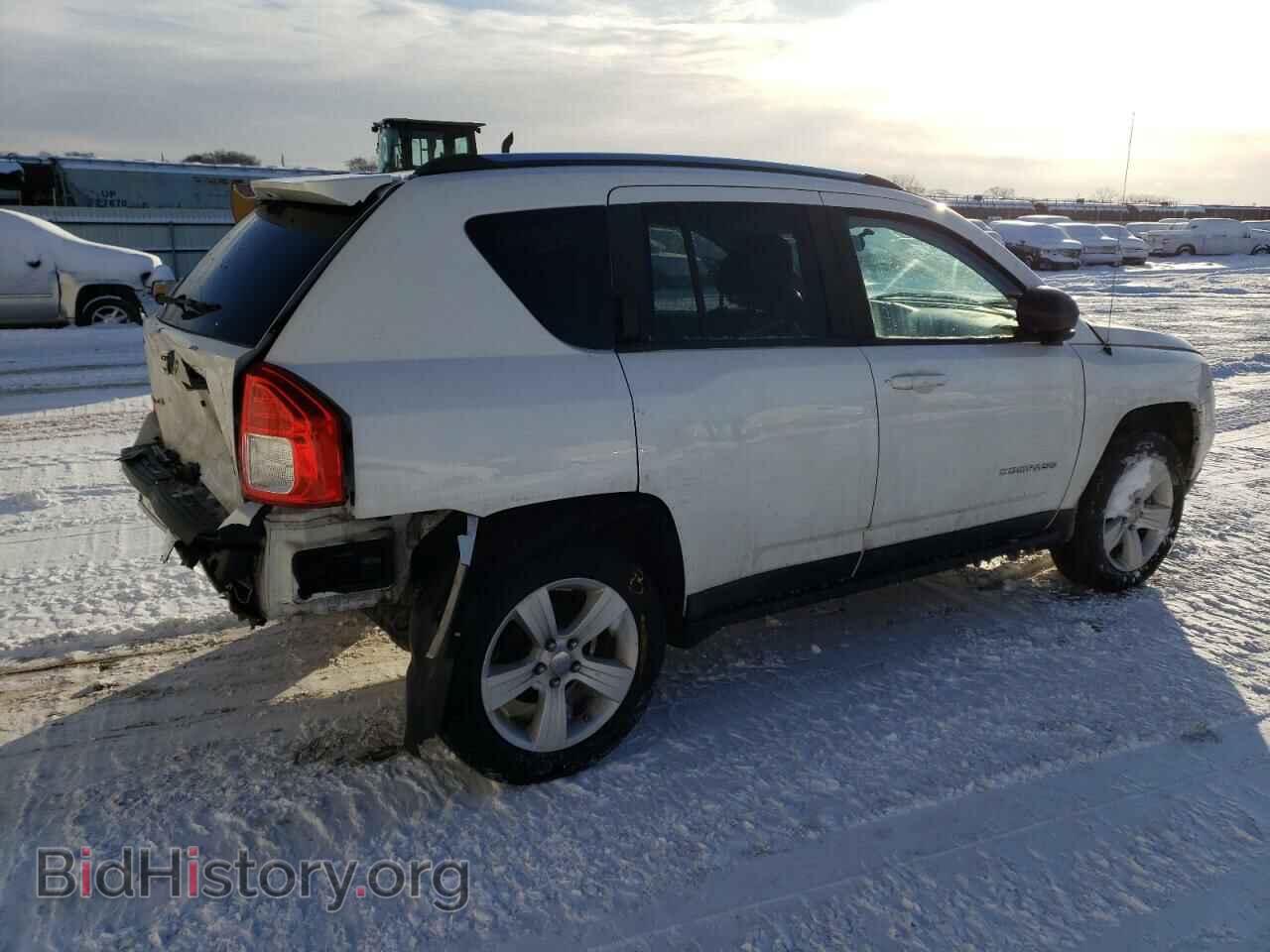 2011 JEEP COMPASS - VIN: 1J4NF1FB7BD159154 - Photo 3