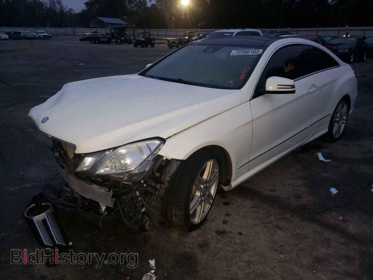 Photo WDDKJ7CB6AF043662 - MERCEDES-BENZ E-CLASS 2010