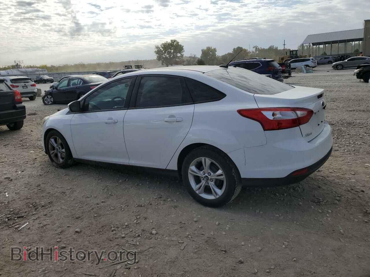 2013 FORD FOCUS - VIN: 1FADP3F20DL334322 - Photo 2