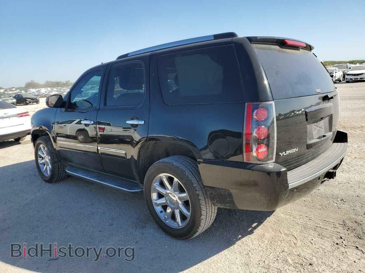 2014 GMC YUKON - VIN: 1GKS2EEF2ER191456 - Фото 2