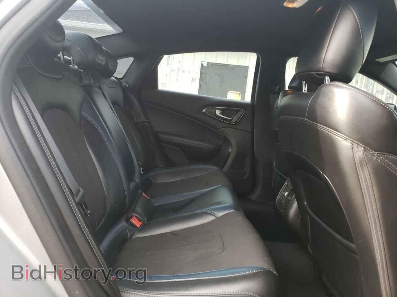 2015 CHRYSLER 200 - VIN: 1C3CCCBBXFN566042 - Фото 10