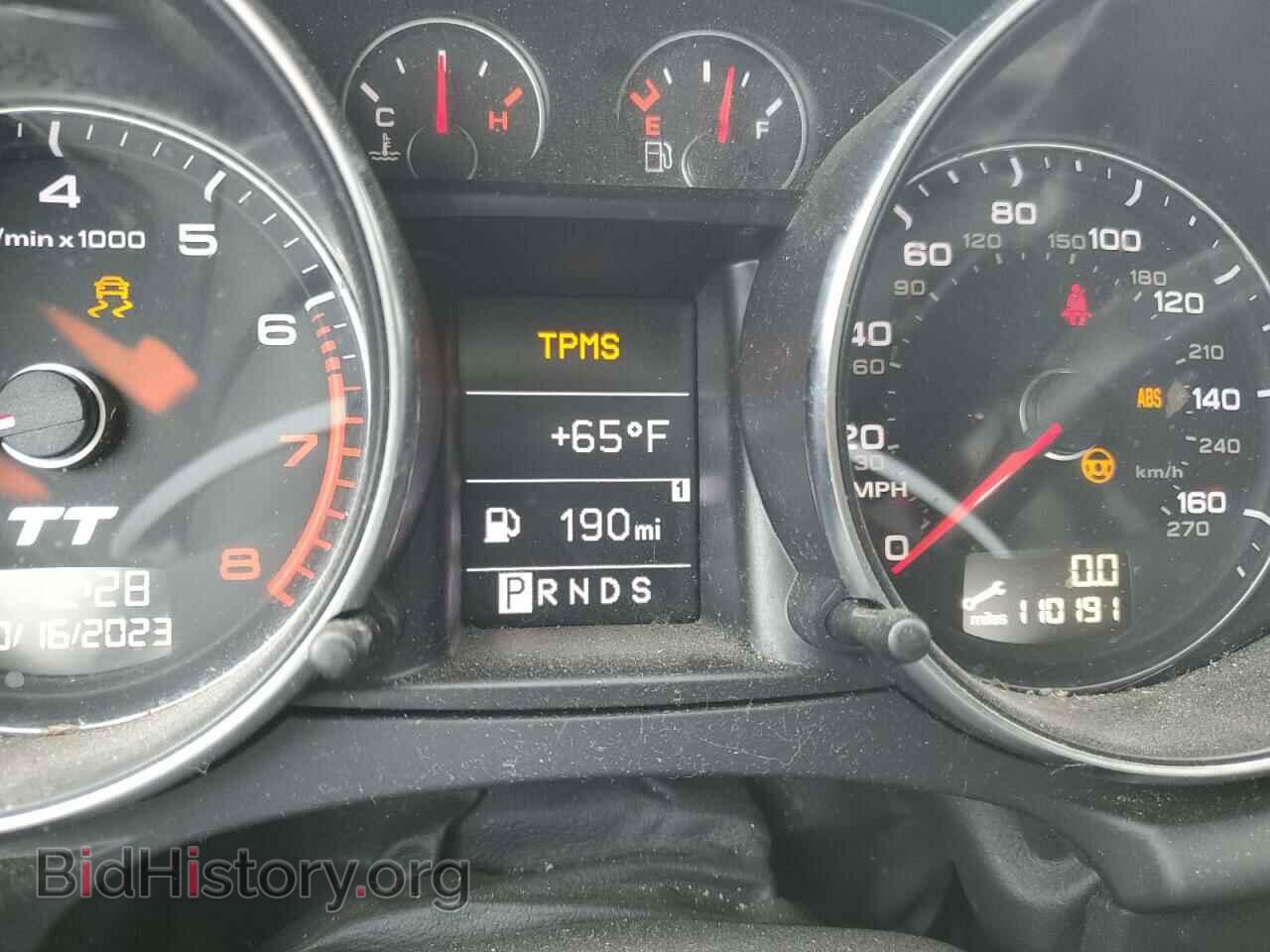 2009 AUDI TT - VIN: TRUJF38J991017054 - Фото 9