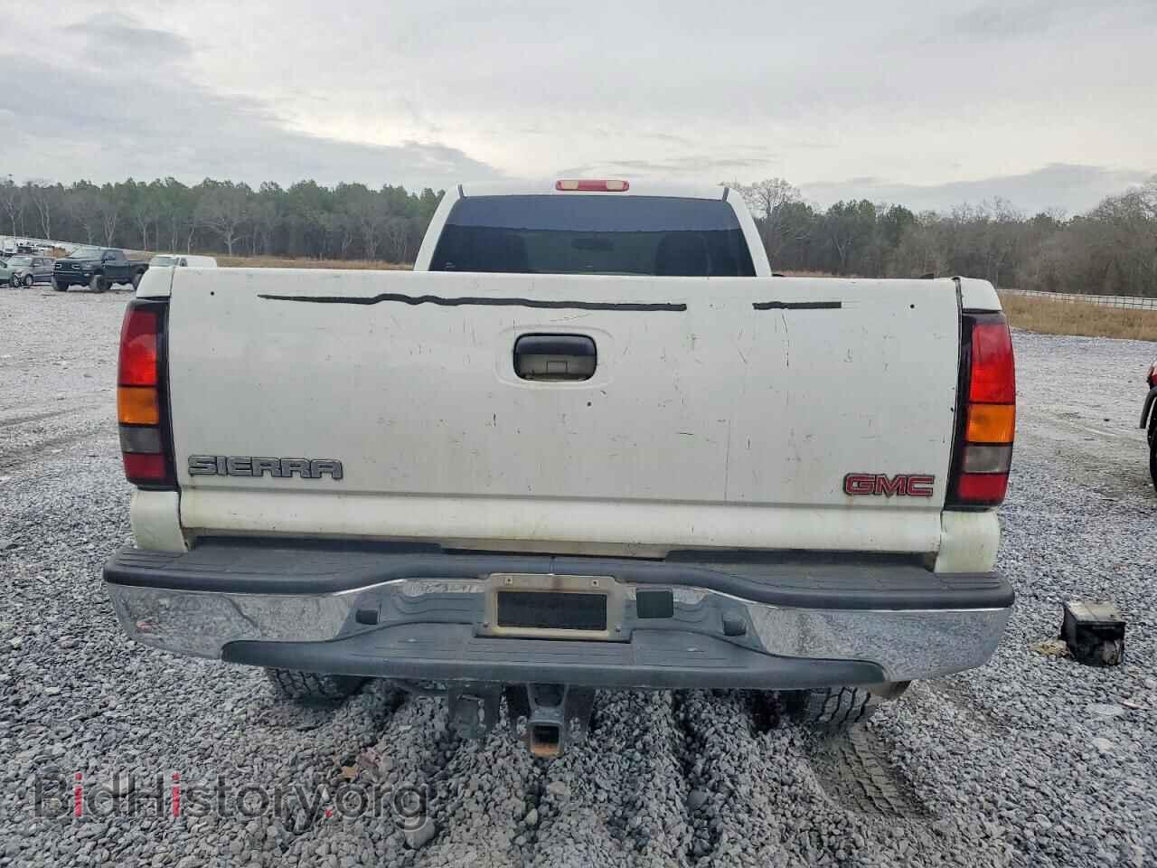 2006 GMC All Models - VIN: 1GTHC24U86E239732 - Photo 6
