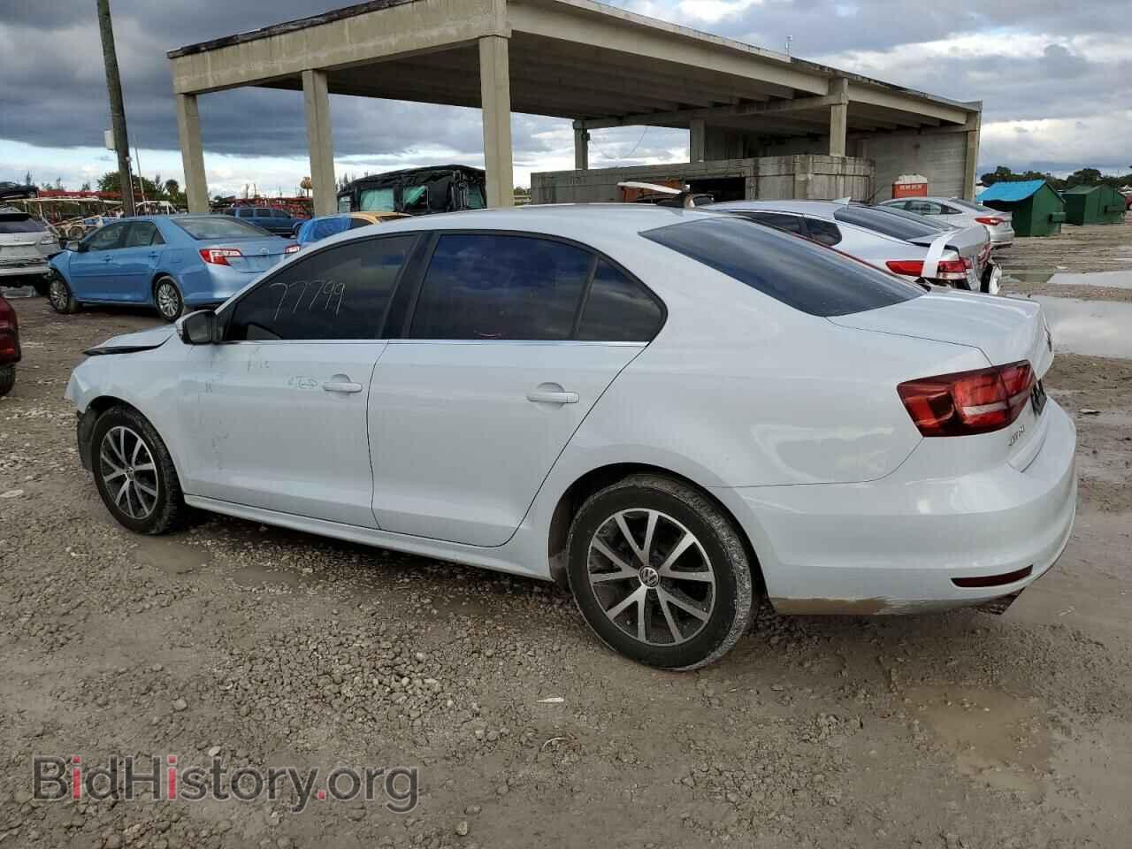 2017 VOLKSWAGEN JETTA - VIN: 3VWDB7AJ4HM246955 - Фото 2