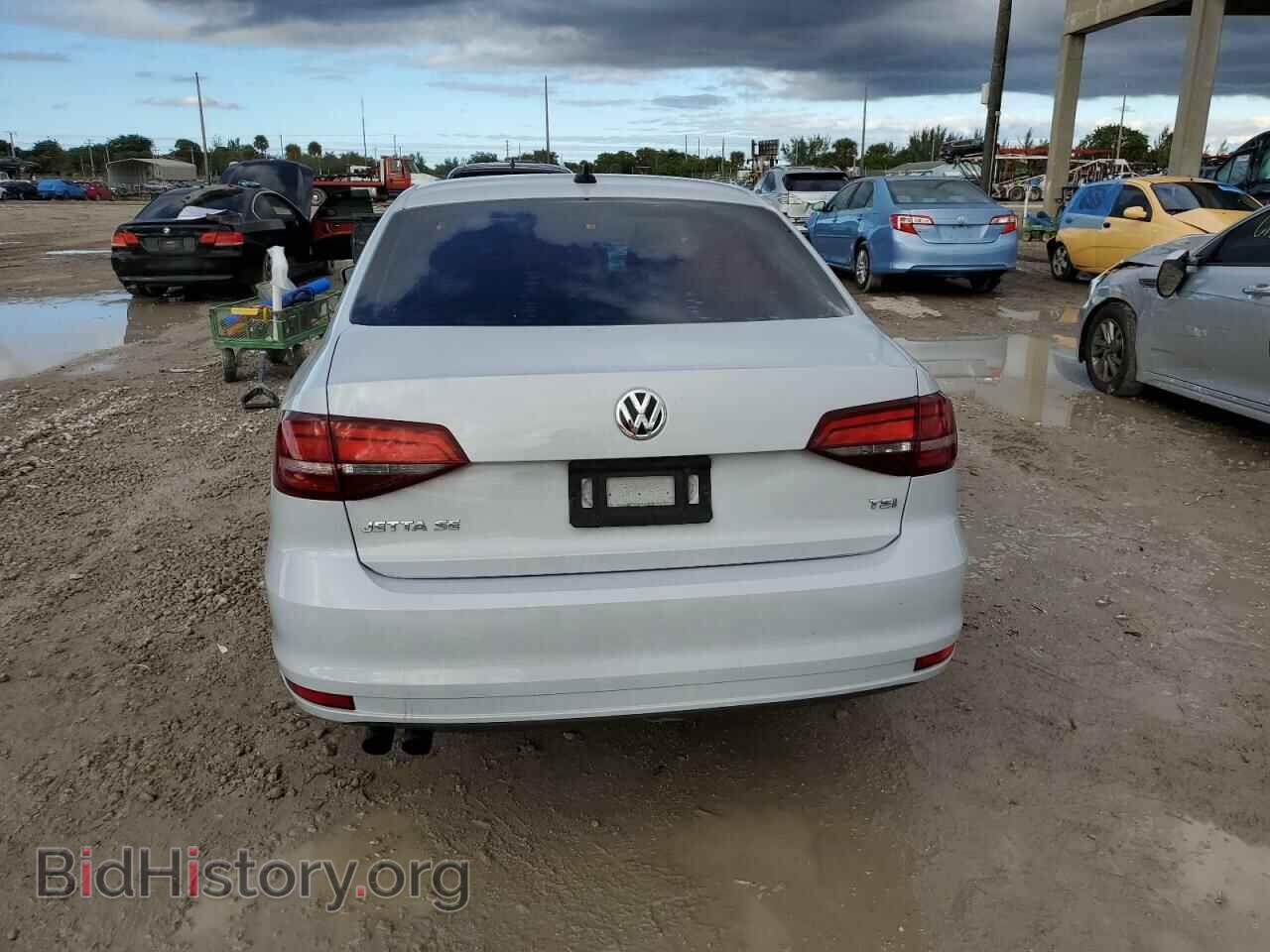 2017 VOLKSWAGEN JETTA - VIN: 3VWDB7AJ4HM246955 - Фото 6