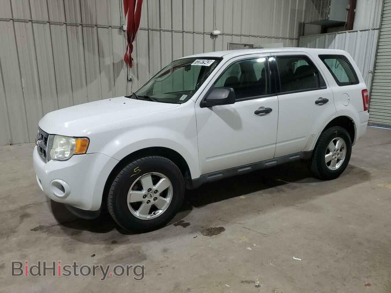 Фотография 1FMCU0C73BKB36183 - FORD ESCAPE 2011