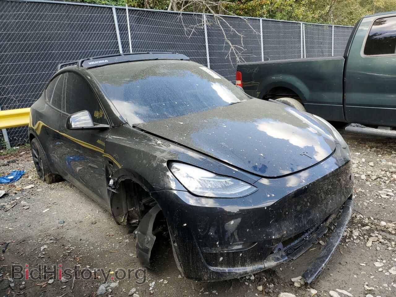 2023 TESLA MODEL Y - VIN: 7SAYGDEEXPA025817 - Photo 4