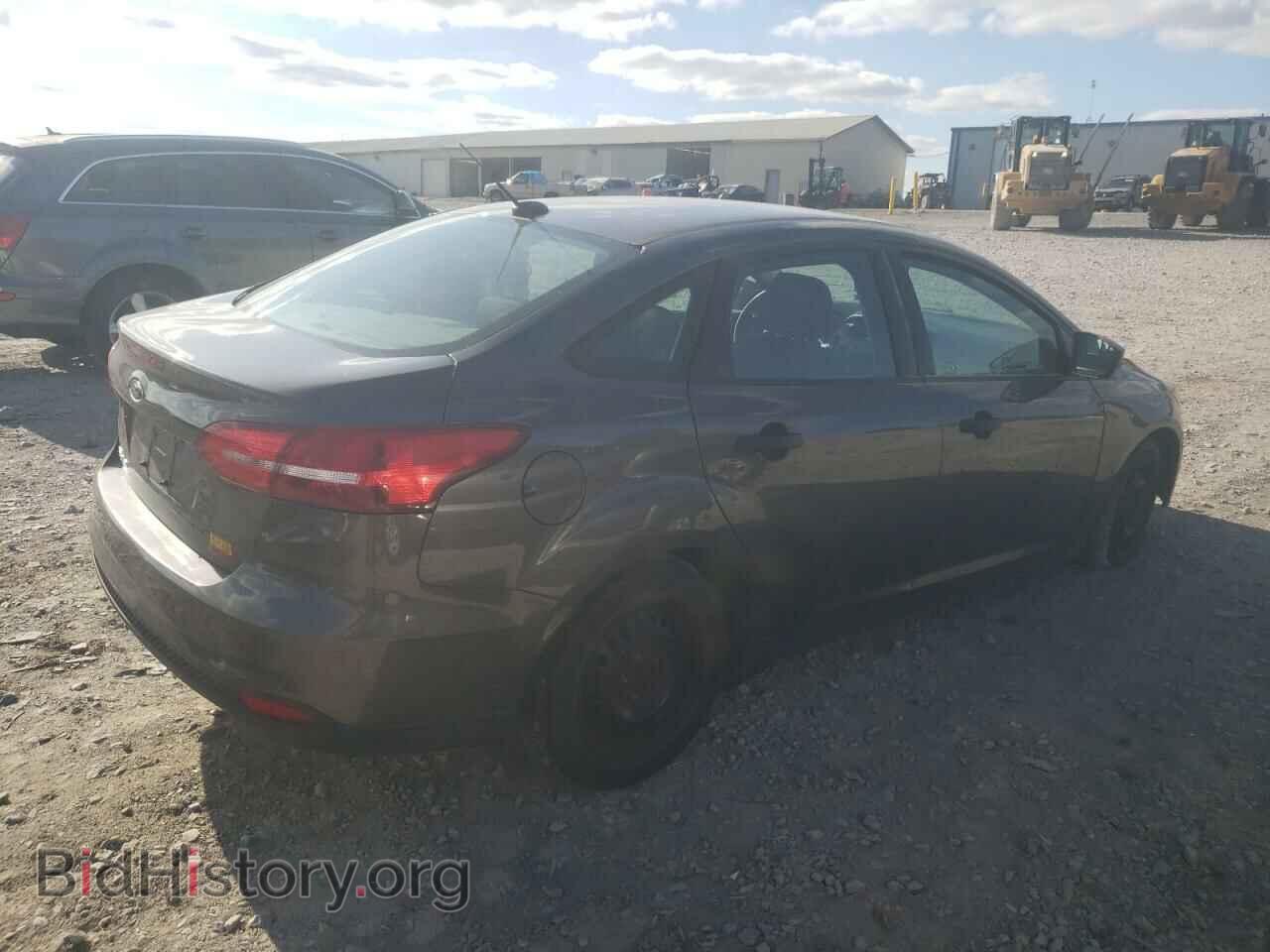 2016 FORD FOCUS - VIN: 1FADP3E2XGL218731 - Фото 3