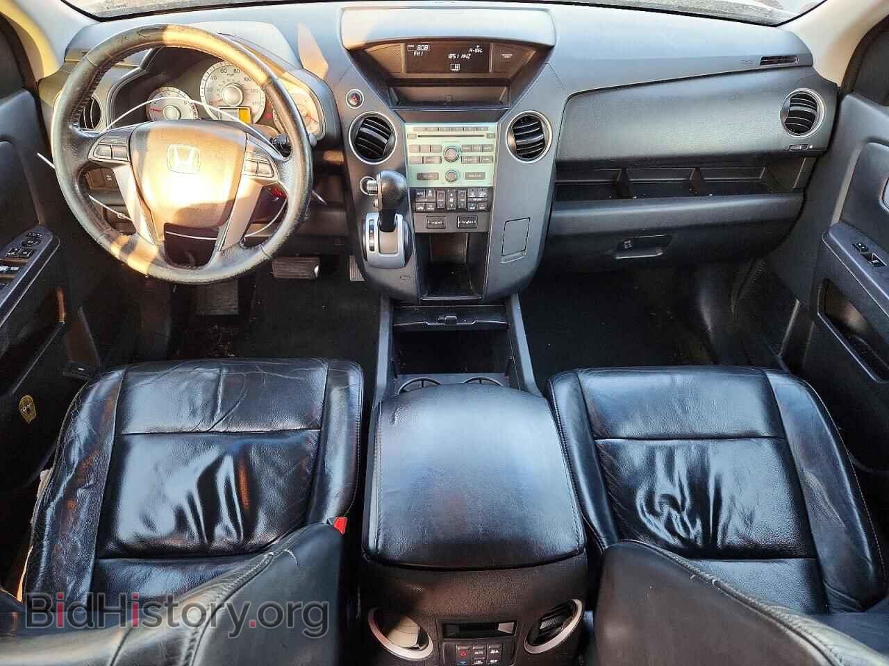 2010 Honda PILOT (VIN 5FNYF4H51AB004571) — фото 8 из 12