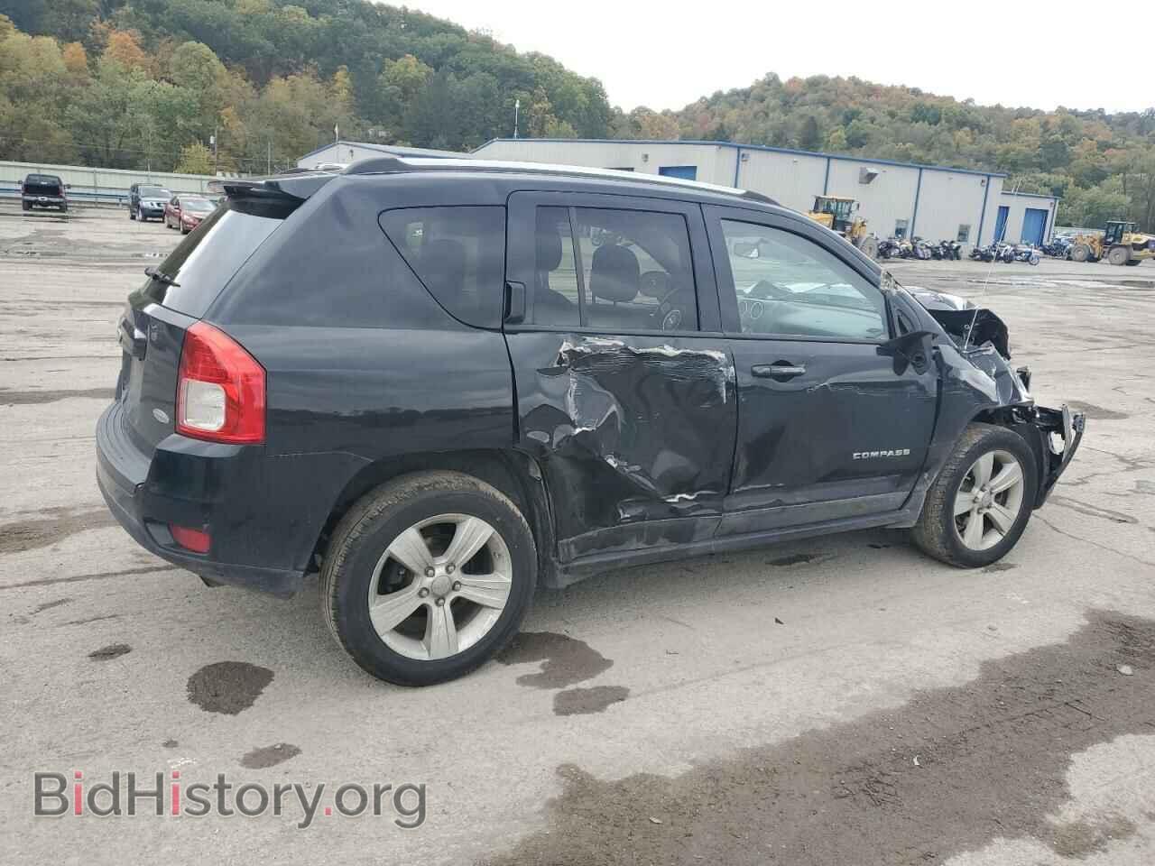 2011 JEEP COMPASS - VIN: 1J4NF1FB4BD150153 - Photo 3