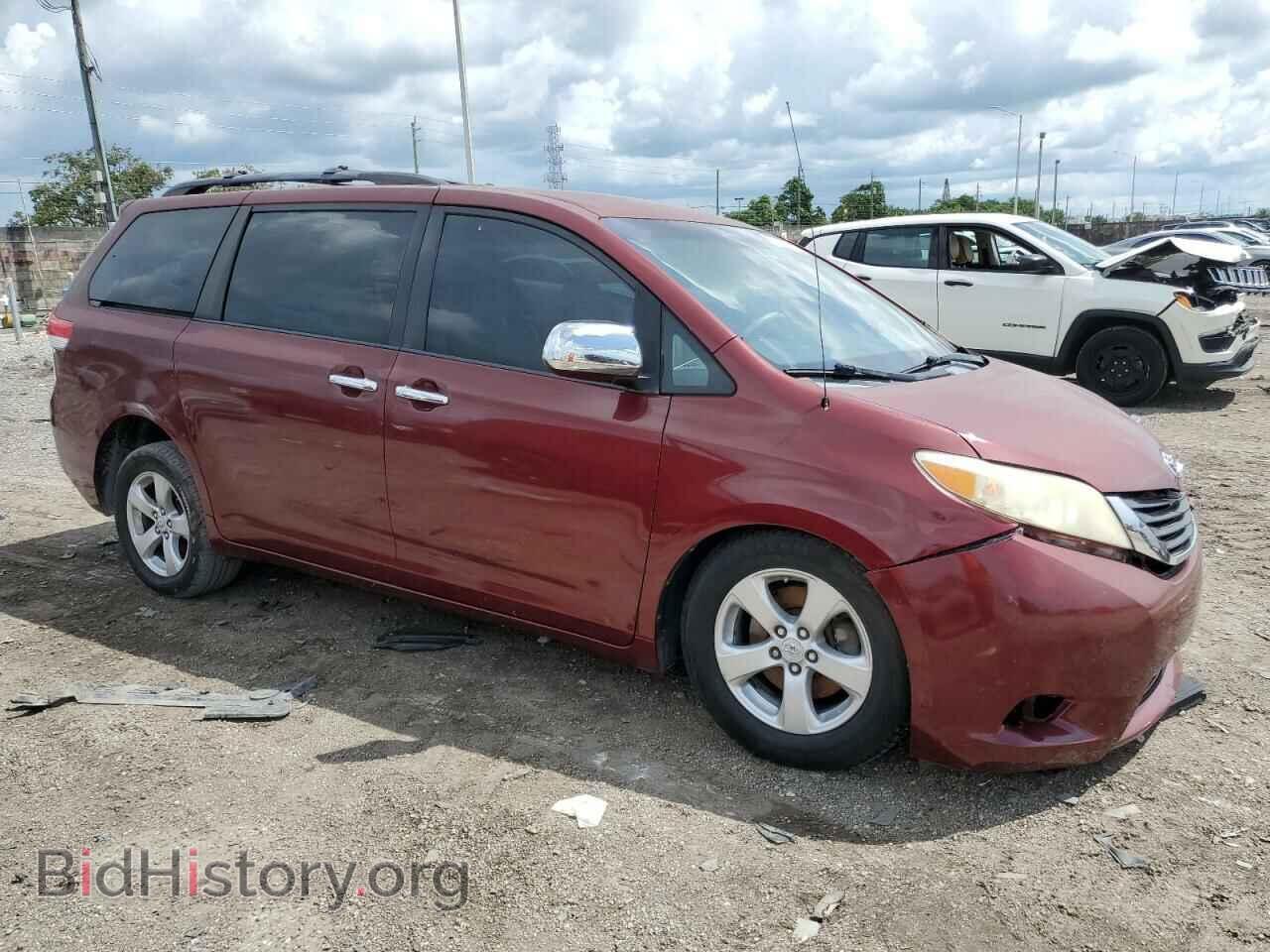 2011 TOYOTA All Models - VIN: 5TDKK3DC7BS005835 - Фото 4