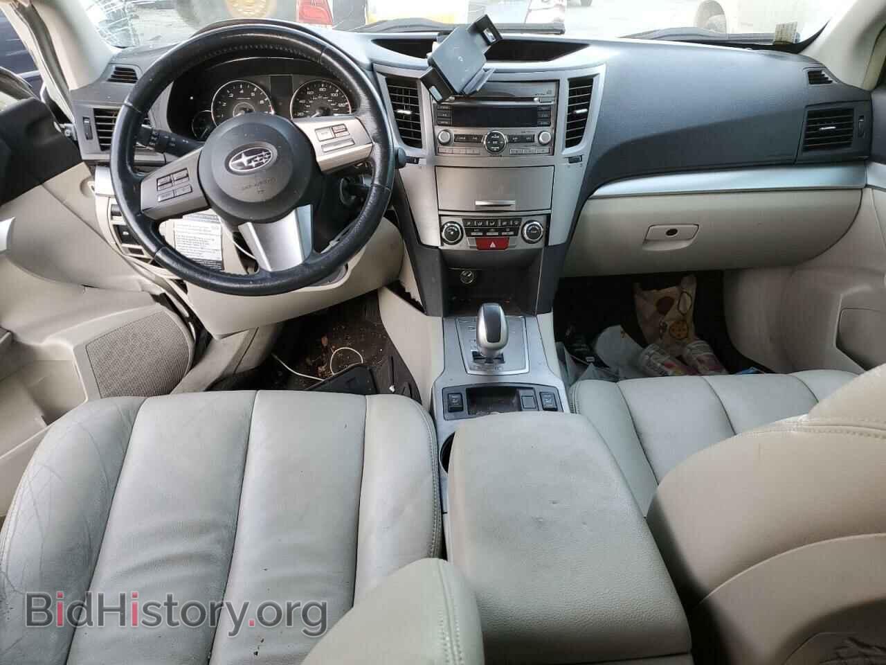 2011 SUBARU OUTBACK - VIN: 4S4BRBCC8B3431621 - Photo 8