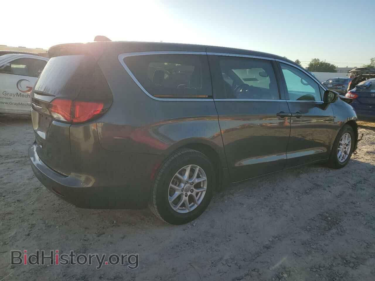 2017 CHRYSLER PACIFICA - VIN: 2C4RC1DG6HR551563 - Photo 3