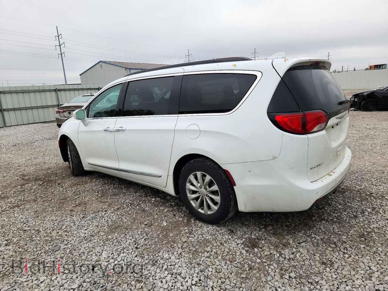 2017 CHRYSLER PACIFICA - VIN: 2C4RC1BG1HR565714 - Photo 2
