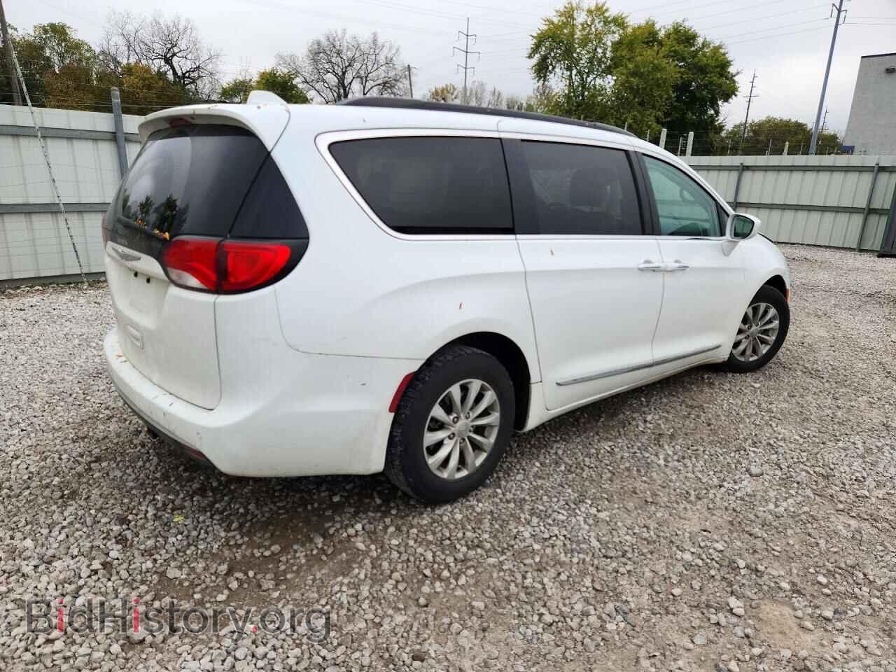 2017 CHRYSLER PACIFICA - VIN: 2C4RC1BG1HR565714 - Photo 3