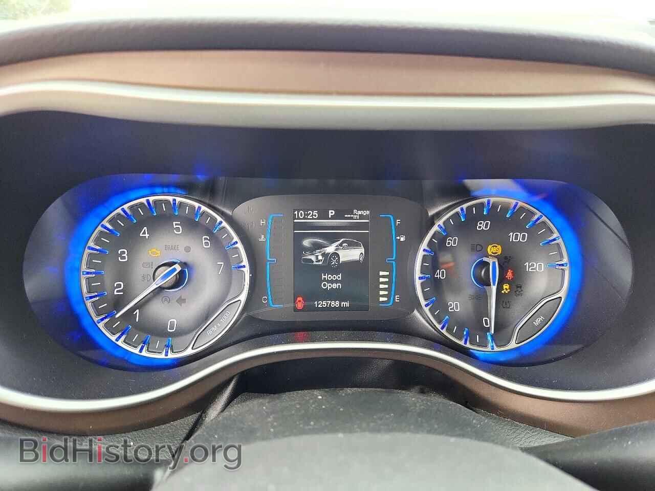 2017 CHRYSLER PACIFICA - VIN: 2C4RC1BG1HR565714 - Photo 9