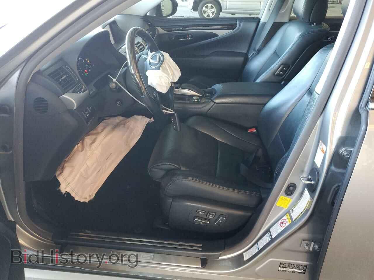 2017 LEXUS LS460 - VIN: JTHCL5EF2H5027700 - Фото 7