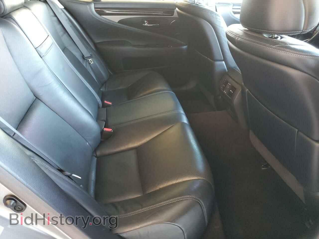 2017 LEXUS LS460 - VIN: JTHCL5EF2H5027700 - Фото 10