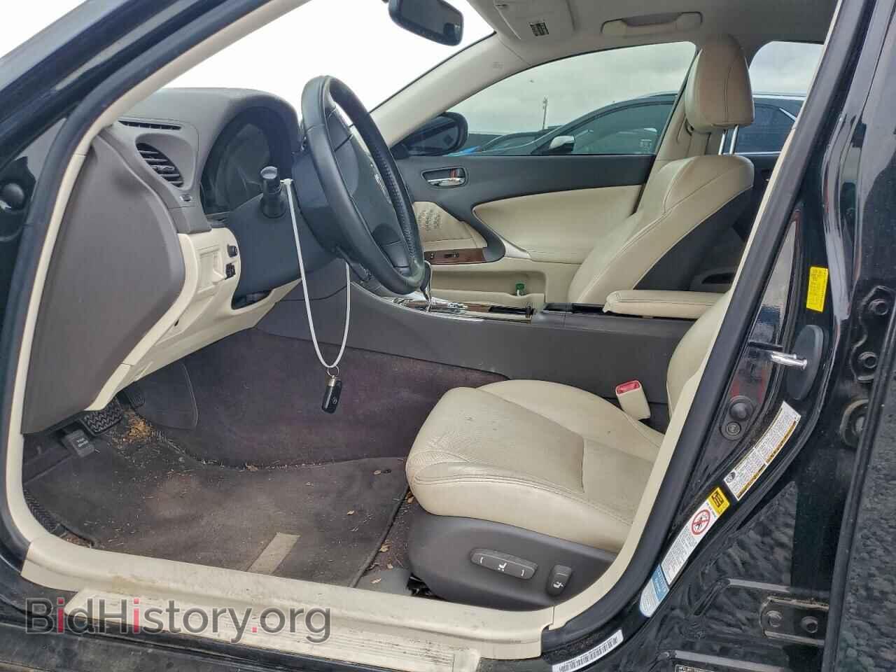 2010 LEXUS IS - VIN: JTHBF5C26A5121099 - Photo 7