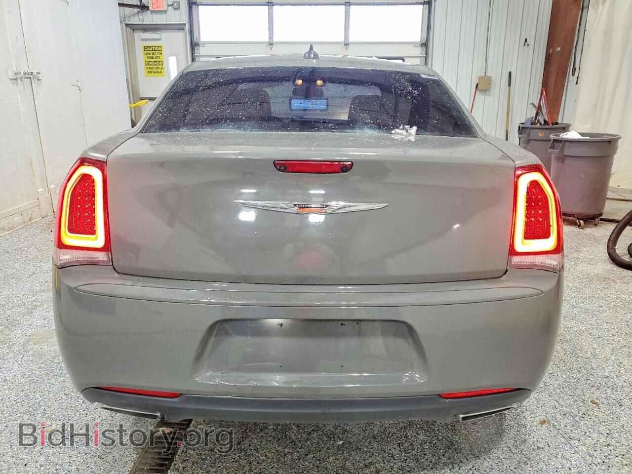 2017 CHRYSLER 300 - VIN: 2C3CCAGG3HH628840 - Фото 6
