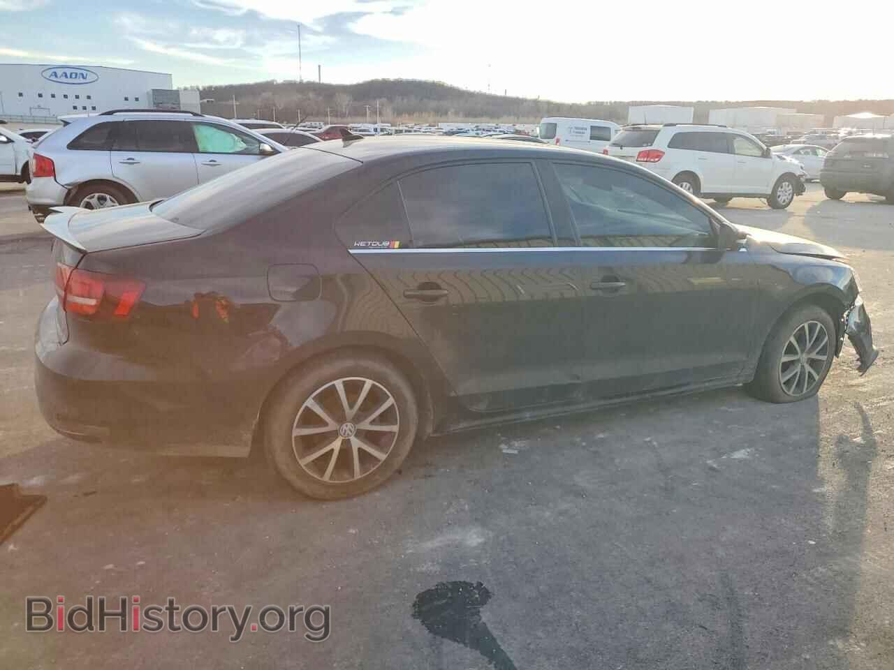 2017 VOLKSWAGEN JETTA - VIN: 3VWDB7AJ8HM414399 - Фото 3