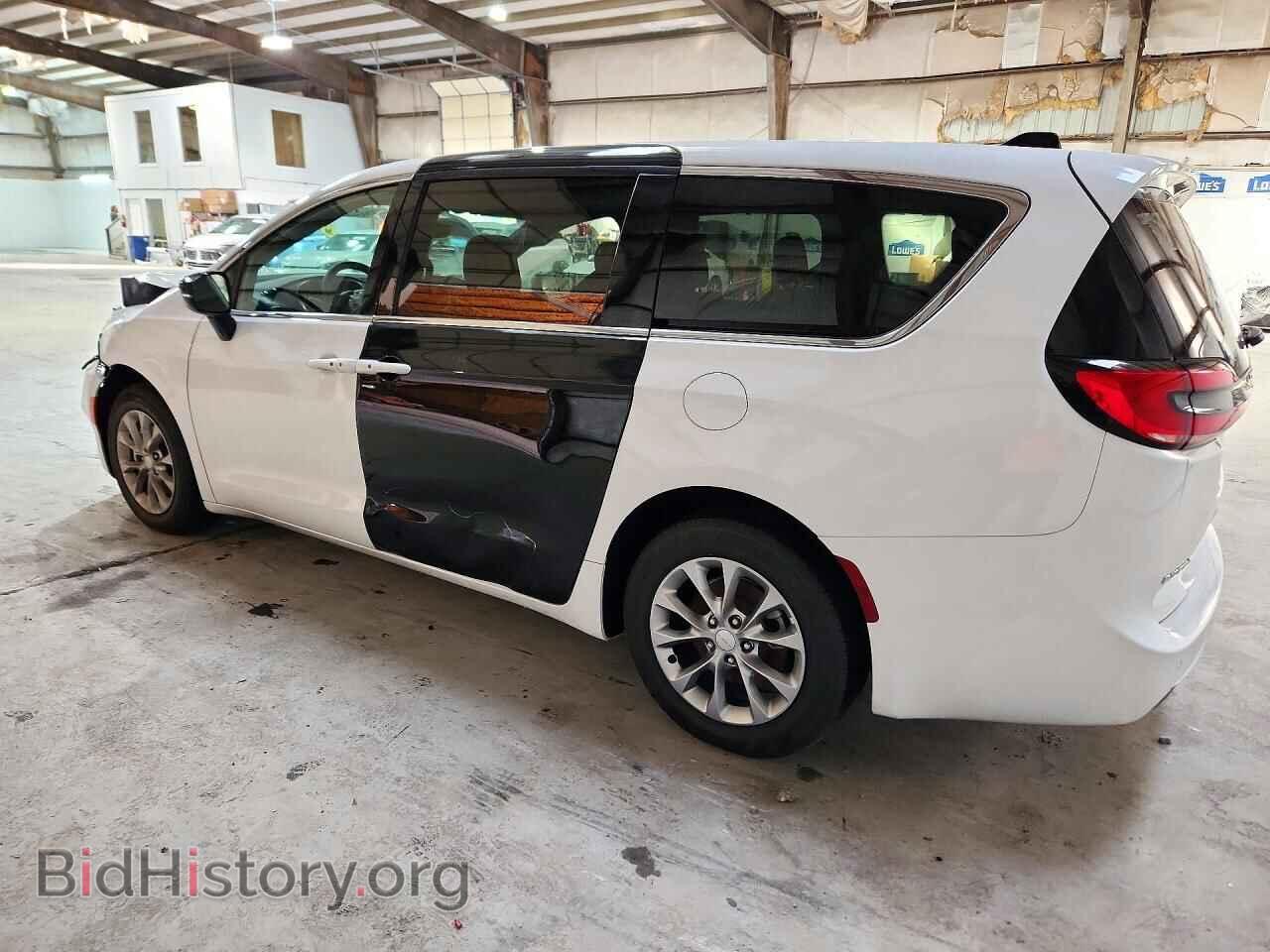 2027 CHRYSLER PACIFICA - VIN: 2C4RC1GG6VR561064 - Photo 2