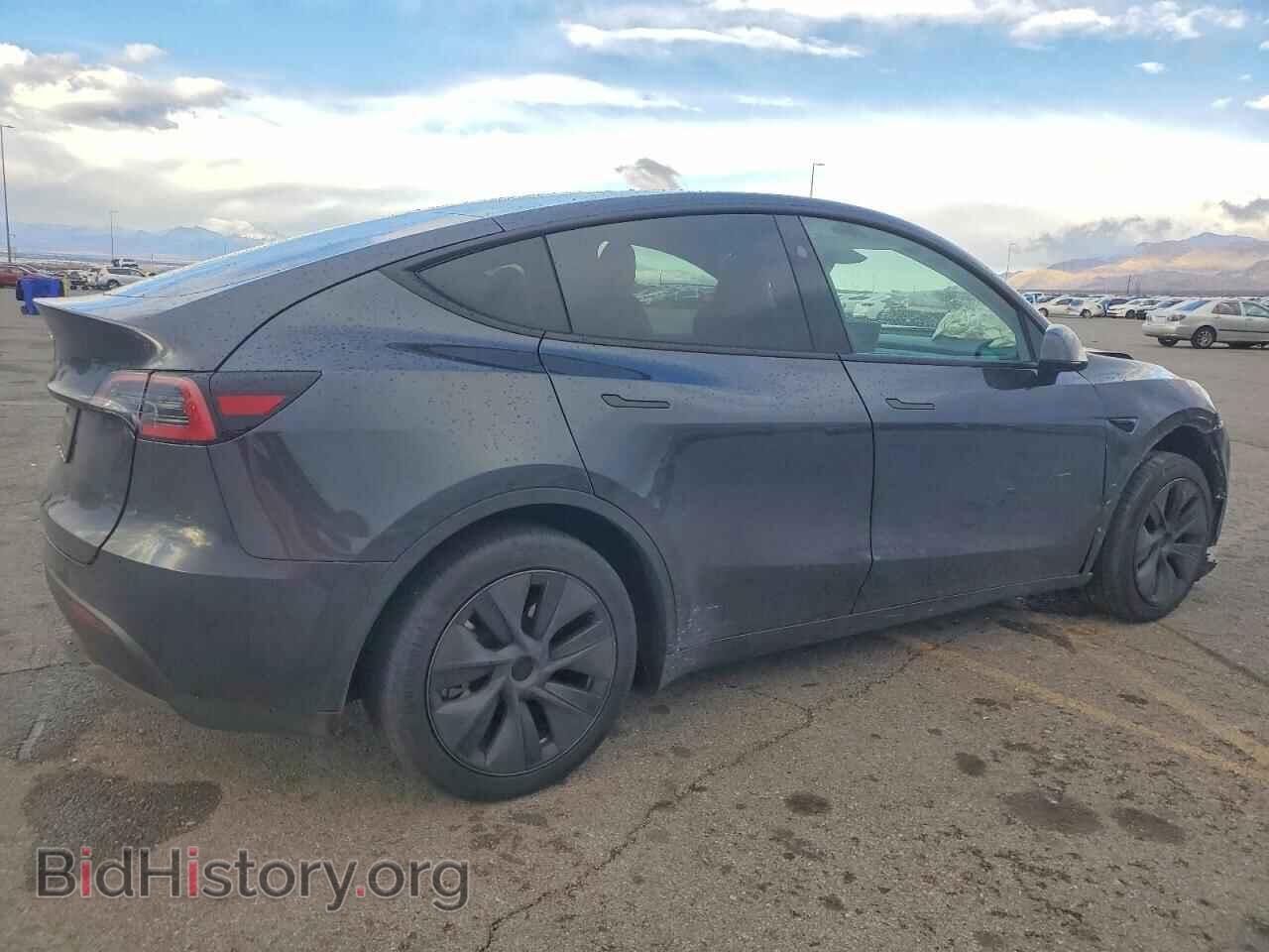 2024 TESLA MODEL Y - VIN: 7SAYGDED3RF197751 - Фото 3