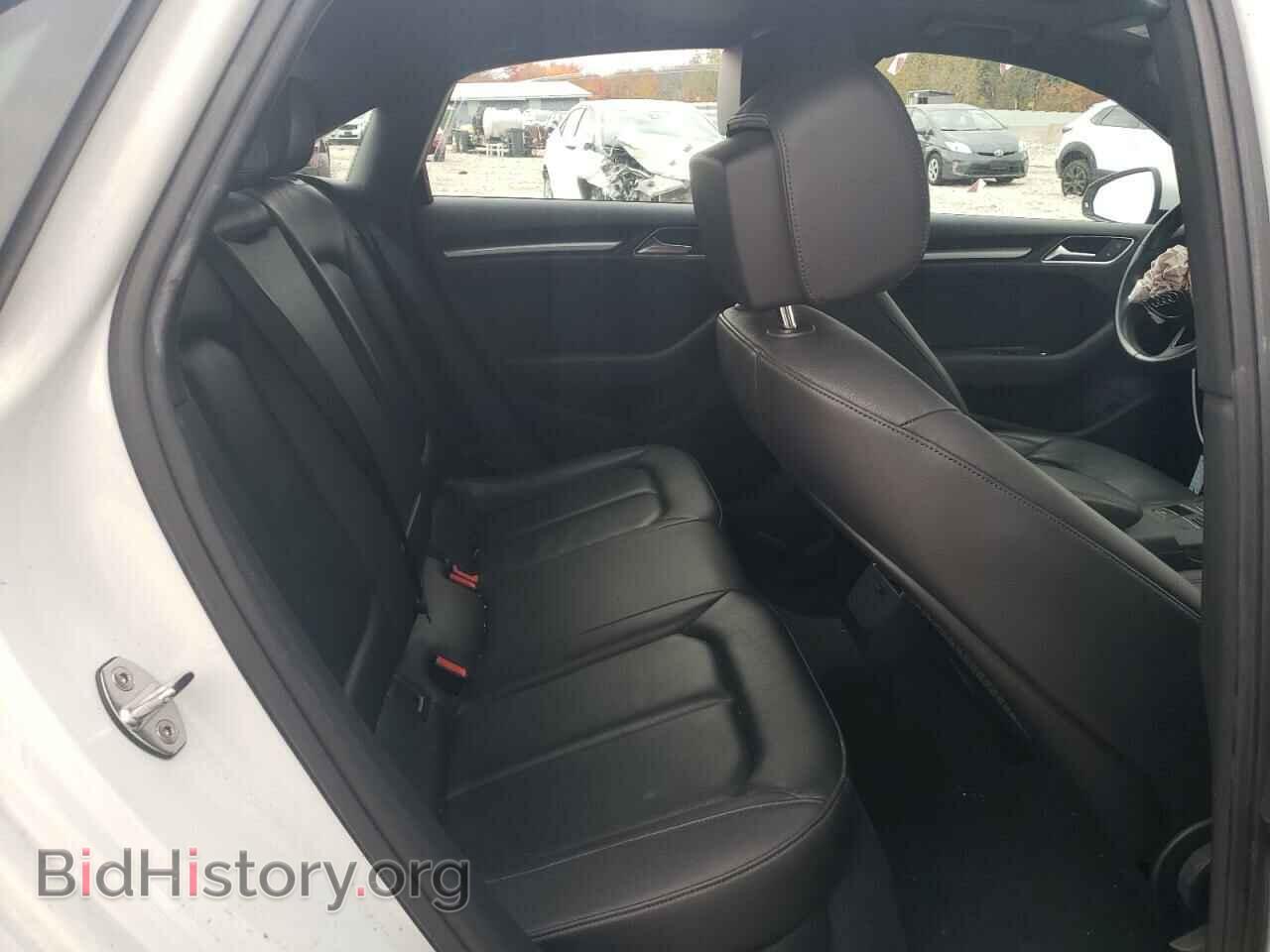 2018 AUDI A3 - VIN: WAUB8GFF2J1061476 - Фото 10
