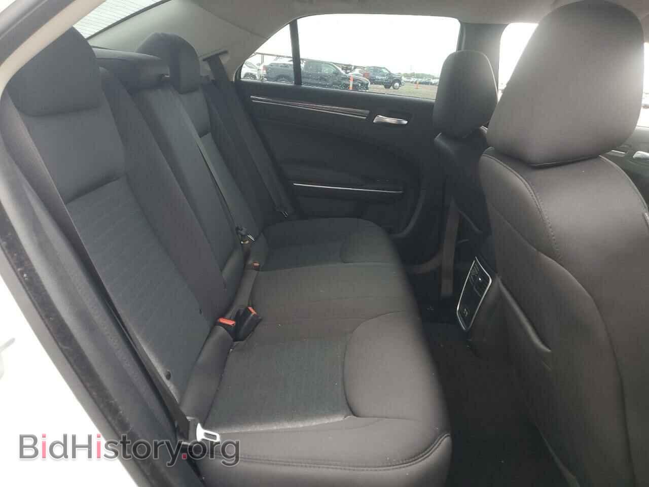 2021 CHRYSLER 300 - VIN: 2C3CCARG2MH567116 - Фото 10