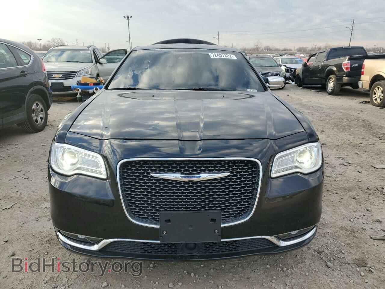 2017 CHRYSLER 300 - VIN: 2C3CCAET8HH585743 - Фото 5