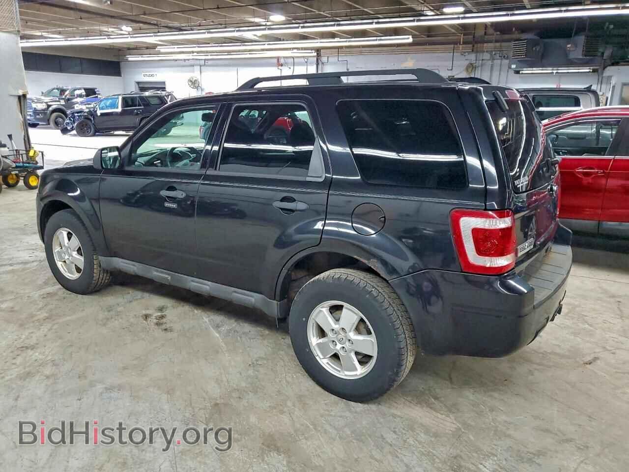 2011 FORD ESCAPE - VIN: 1FMCU9DG9BKA06475 - Фото 2