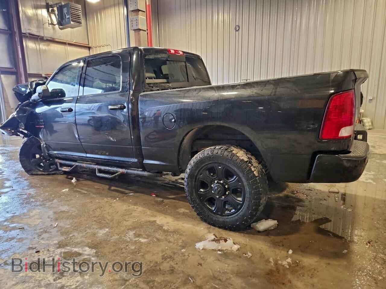 2017 RAM All Models - VIN: 3C6UR5DJ1HG771475 - Фото 2