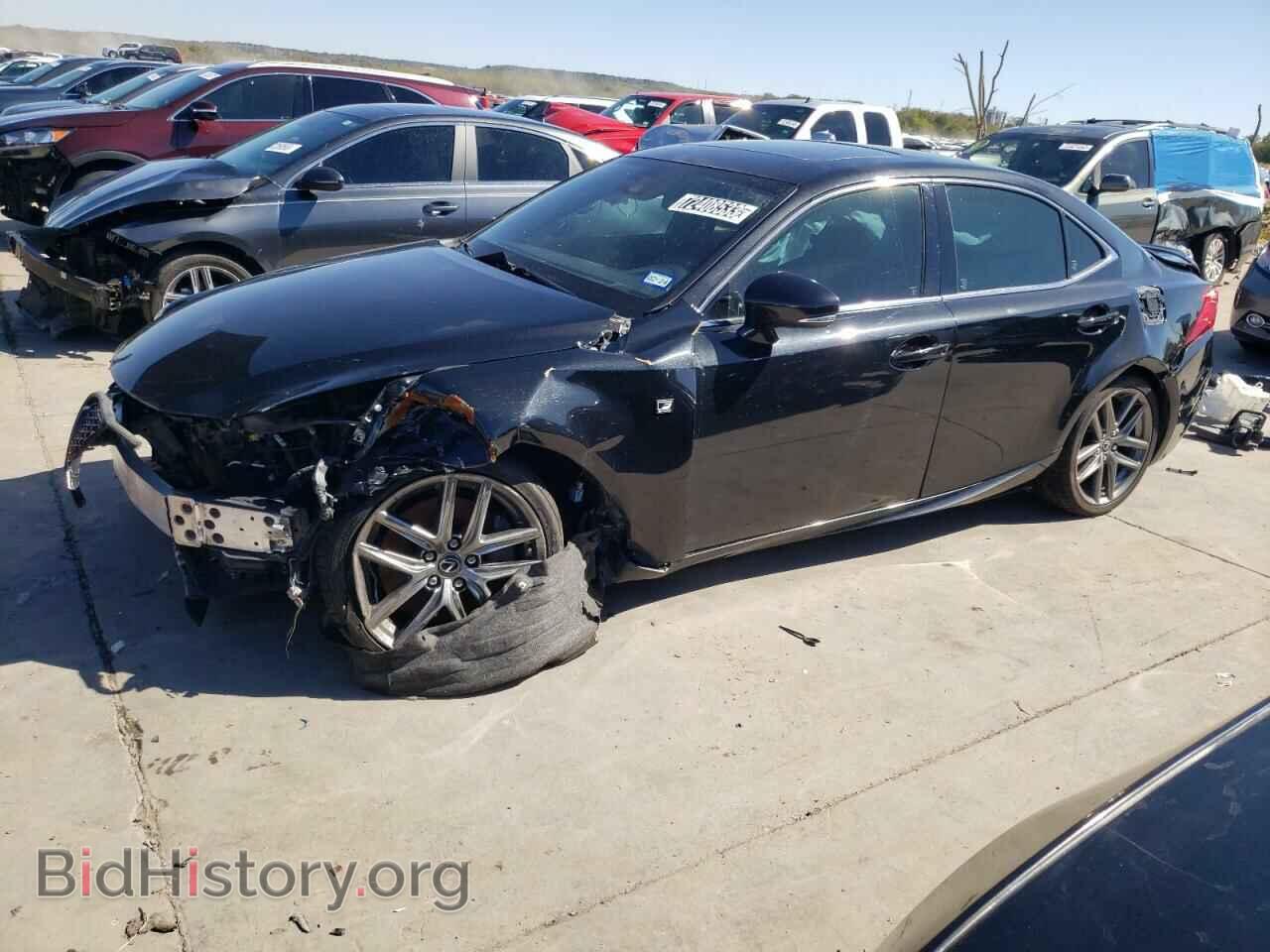 Photo JTHBZ1D23J5033609 - LEXUS IS 2018
