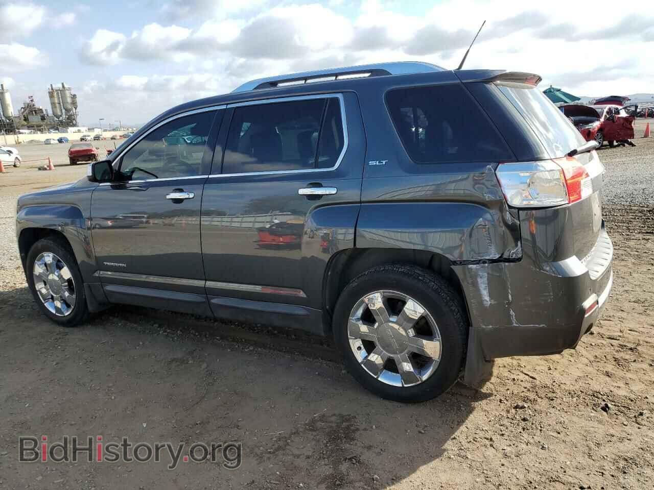 2011 GMC TERRAIN - VIN: 2CTFLXE55B6301828 - Photo 2