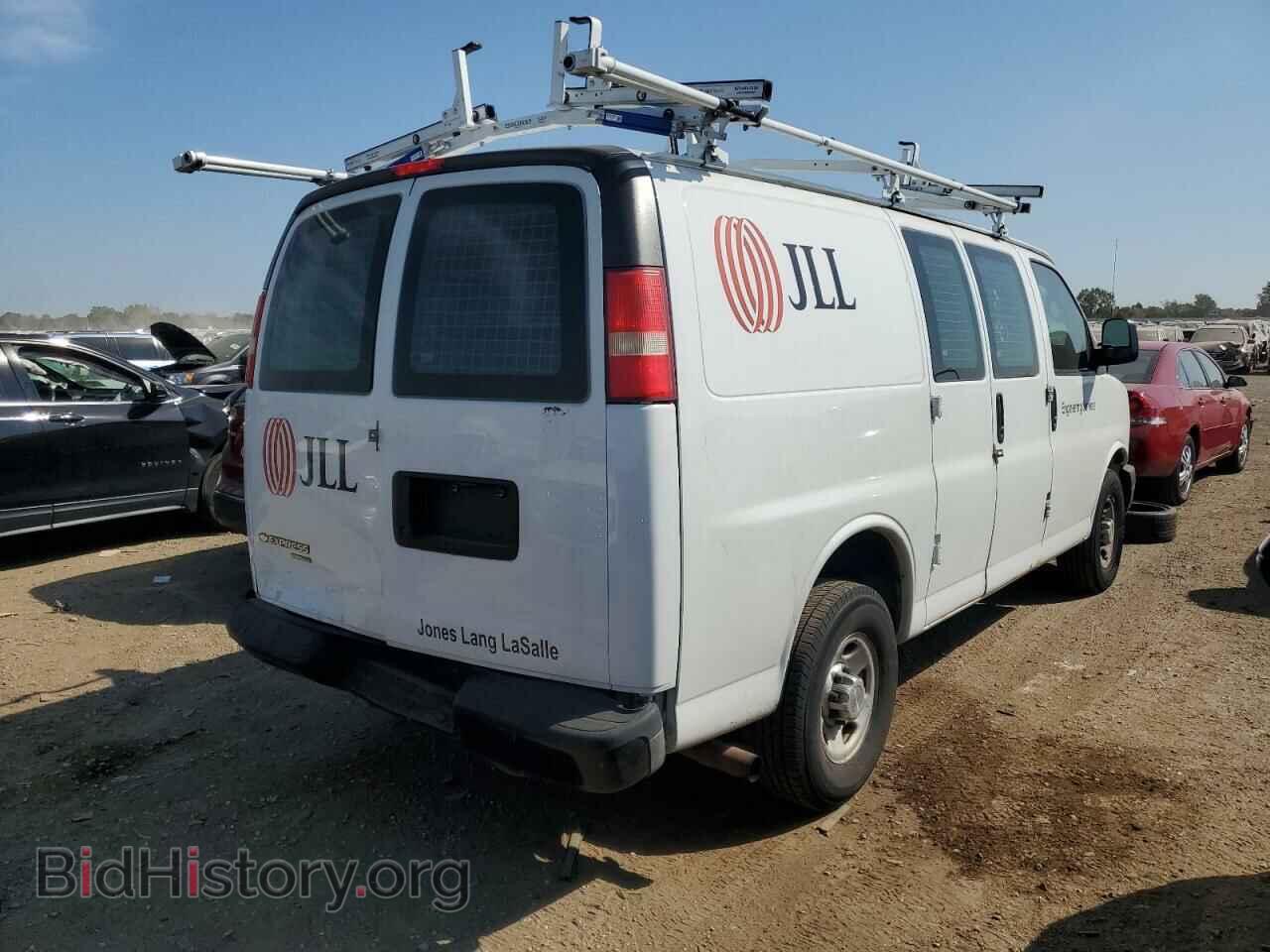 2014 CHEVROLET EXPRESS - VIN: 1GCWGFCA4E1122858 - Фото 3