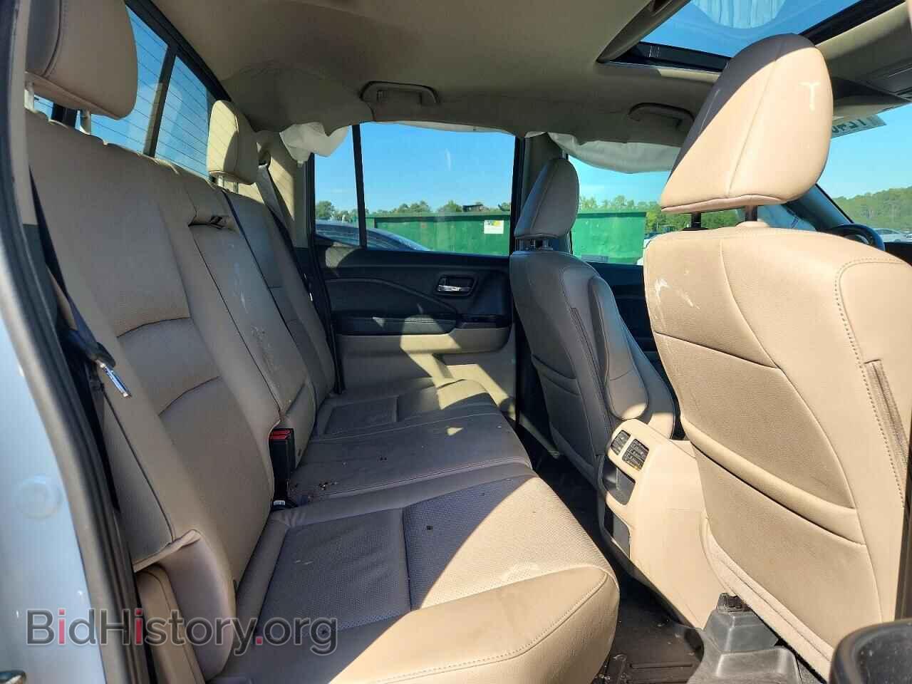 2019 HONDA RIDGELINE - VIN: 5FPYK3F62KB031353 - Photo 10